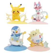 Lade das Bild in den Galerie-Viewer, 4 Stk. Pokemon Figuren Set mit Pikachu, Feelinra Sylveon, Togepi und Piplup (8-10cm)