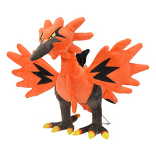 Lade das Bild in den Galerie-Viewer, Pokemon Galar Lavados, Galar Arktos, Galar Zapdos Stofftiere