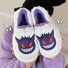 Lade das Bild in den Galerie-Viewer, Pokemon Gengar Schiggy oder Pikachu Hausschuhe