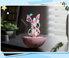 Lade das Bild in den Galerie-Viewer, Detailreiche Pokemon Figuren Gengar, Krokel, Feelinara, Felori oder Kwaks