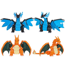 Lade das Bild in den Galerie-Viewer, Mega Glurak Charizard X Y Figur mit bewegbaren Flügeln etc.