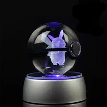 Lade das Bild in den Galerie-Viewer, Kristall Pokeball mit 3D Effekt Realxo Mewtu Pikachu uvm. kaufen
