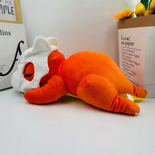 Lade das Bild in den Galerie-Viewer, XXL Tragosso Cubone Plüsch Pokemon (ca. 45cm)