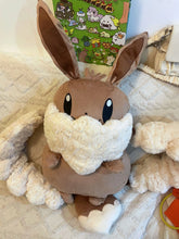 Lade das Bild in den Galerie-Viewer, Großer Flauschiger Evoli Eevee Rucksack Cosplay