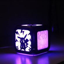 Lade das Bild in den Galerie-Viewer, Pokemon Pikachu LED Nachtlicht Wecker