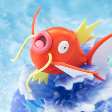 Lade das Bild in den Galerie-Viewer, Karpador Magikarp oder Garados Gyarados Figur