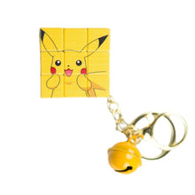 Lade das Bild in den Galerie-Viewer, Mini Pikachu Zauberwürfel Look Schlüsselanhänger