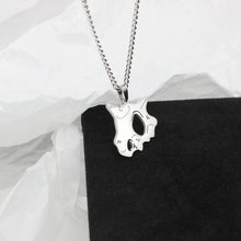 Lade das Bild in den Galerie-Viewer, Pikachu, Cubone Tragosso oder Pummeluff Halskette in Silber