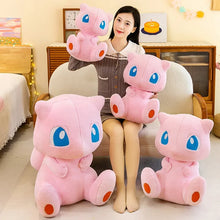 Lade das Bild in den Galerie-Viewer, XXL Mew Plüsch Pokemon (ca. 35-70cm)