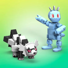 Lade das Bild in den Galerie-Viewer, MEGA Pokemon Klemm-Baustein Sets (Zigzachs und Machollo oder Mauzi und Toxel)