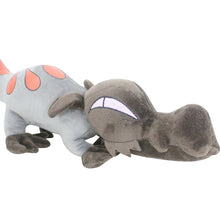 Lade das Bild in den Galerie-Viewer, Molunk Salandit Pokemon Plüschtier (ca. 30cm) kaufen