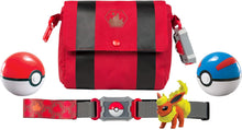 Lade das Bild in den Galerie-Viewer, Pokemon Trainer Set mit Gürtel, Pokeball, Tasche und Figur kaufen