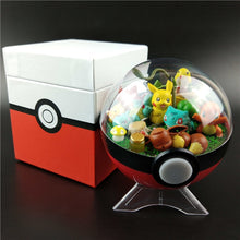Lade das Bild in den Galerie-Viewer, Großer Pokeball mit Pokemon Figur kaufen