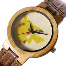 Lade das Bild in den Galerie-Viewer, Pikachu Pokemon Bambus Holz Armbanduhr kaufen
