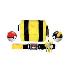 Lade das Bild in den Galerie-Viewer, Pokemon Trainer Set mit Gürtel, Pokeball, Tasche und Figur kaufen