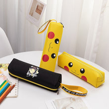 Lade das Bild in den Galerie-Viewer, Pokemon Pikachu Canvas Federmappe / Federtasche kaufen