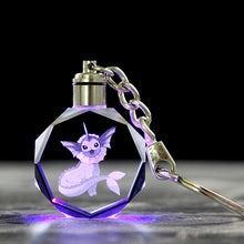 Lade das Bild in den Galerie-Viewer, Pokemon Kristall Anhänger mit 3D Effekt - viele Motive kaufen