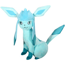Lade das Bild in den Galerie-Viewer, Glaziola / Glaceon im neuen Look - Pokemon Kuscheltier (ca. 30cm) kaufen