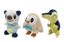 Lade das Bild in den Galerie-Viewer, Pokemon Legenden Arceus Starter Pokemon (Feurigel, Ottaro oder Bauz) als Kuscheltiere kaufen
