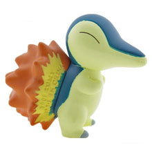Lade das Bild in den Galerie-Viewer, Feurigel Cyndaquil Pokémon Sammelfigur kaufen