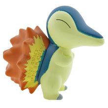 Lade das Bild in den Galerie-Viewer, Feurigel Cyndaquil Pokémon Sammelfigur kaufen