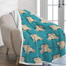 Lade das Bild in den Galerie-Viewer, Flauschige Pokemon Flanell Decke
