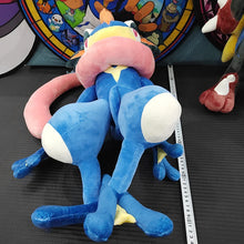 Lade das Bild in den Galerie-Viewer, Pokemon XXL Kuscheltiere Lucario, Quajutsu, Zeraora Liberlo Glaziola u. a.
