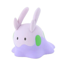 Lade das Bild in den Galerie-Viewer, Viscora Goomy Pokemon Figur
