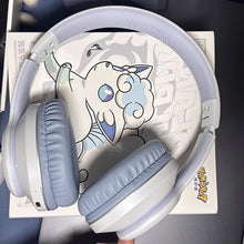 Lade das Bild in den Galerie-Viewer, Pokemon Bluetooth Kopfhörer im Evoli, Gengar oder Vulpix Motiv
