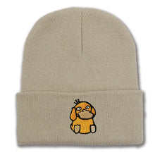Lade das Bild in den Galerie-Viewer, Süße Enton Psyduck Mützen Beanies für die kalte Jahreszeit in tollen Farben
