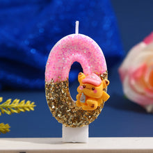 Lade das Bild in den Galerie-Viewer, Pinke Pikachu Glitter Kerze mit Jahreszahl für tolle Geburtstage
