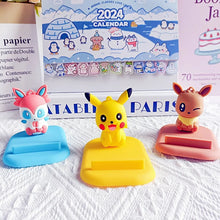 Lade das Bild in den Galerie-Viewer, Pikachu, Evoli, Evoli Entwicklungen Handyständer in vielen Motiven und Farben
