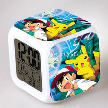 Lade das Bild in den Galerie-Viewer, Pokemon Anime Wecker mit LED und Alarm Funktion in vielen Motiven
