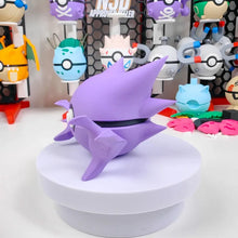 Lade das Bild in den Galerie-Viewer, Gengar, Haunter Alpollo oder Gastly Nebulak Premium Poké Ball Pokeball
