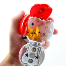 Lade das Bild in den Galerie-Viewer, Pop'n throw Pokebälle mit Pokemon Figur
