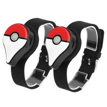 Lade das Bild in den Galerie-Viewer, 2 Stk. Pokemon Go Plus Autocatch mit USB Ladefunktion Classic Rot Weiß
