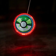 Lade das Bild in den Galerie-Viewer, Pokemon Pokeball Leuchtendes LED JoJo Spielzeug
