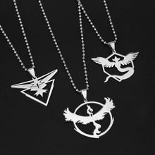 Lade das Bild in den Galerie-Viewer, Team Mystic, Valor oder Instinct Halskette
