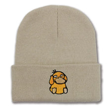 Lade das Bild in den Galerie-Viewer, Süße Enton Psyduck Mützen Beanies für die kalte Jahreszeit in tollen Farben
