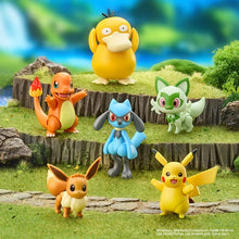 Lade das Bild in den Galerie-Viewer, Farbenfrohe Detailreiche Pokemon Figuren
