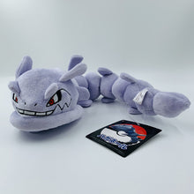 Lade das Bild in den Galerie-Viewer, Stahlos Steelix Pokemon Kuscheltier (ca. 55x15x10cm) kaufen
