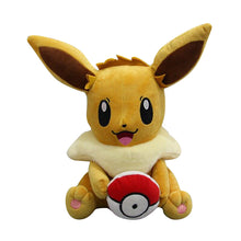 Lade das Bild in den Galerie-Viewer, Eevee Evoli mit Pokeball Plüsch Pokemon (ca. 28cm) kaufen
