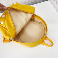 Lade das Bild in den Galerie-Viewer, Pokémon Pikachu Rucksack mit lustigen Punkten kaufen
