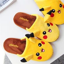 Lade das Bild in den Galerie-Viewer, Pikachu Hausschuhe Slipper Schuhe kaufen
