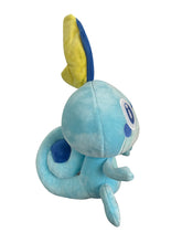 Lade das Bild in den Galerie-Viewer, Memmeon Sobble Plüschtier (ca. 27cm) kaufen

