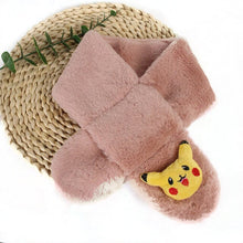 Lade das Bild in den Galerie-Viewer, Pokemon Pikachu Flauschiger Winterschal für Kinder kaufen
