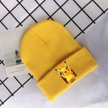 Lade das Bild in den Galerie-Viewer, Pokémon Wintermütze für Kinder oder Erwachsene kaufen

