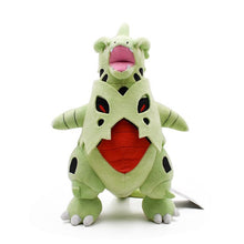 Lade das Bild in den Galerie-Viewer, Mega Despotar / Tyranitar Plüsch Pokemon Kuscheltier (ca. 30cm) kaufen
