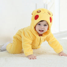 Lade das Bild in den Galerie-Viewer, Pokemon Baby Kinder Pyjama Schlafanzug im süßen Pikachu Look kaufen
