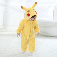 Lade das Bild in den Galerie-Viewer, Pokemon Baby Kinder Pyjama Schlafanzug im süßen Pikachu Look kaufen
